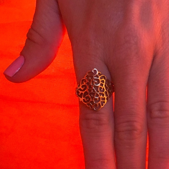 Gold Continuous Infinity Celtic Knot Ring - Picture 1 of 4